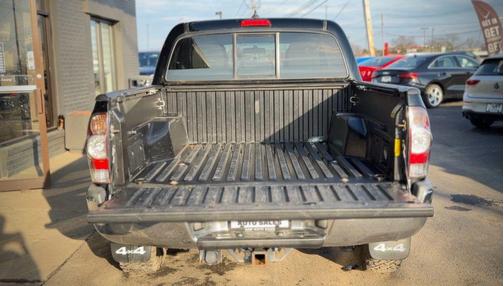 2015 Toyota Tacoma Base