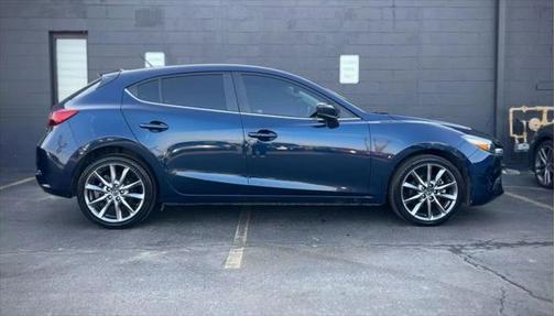 2018 Mazda Mazda3 Touring