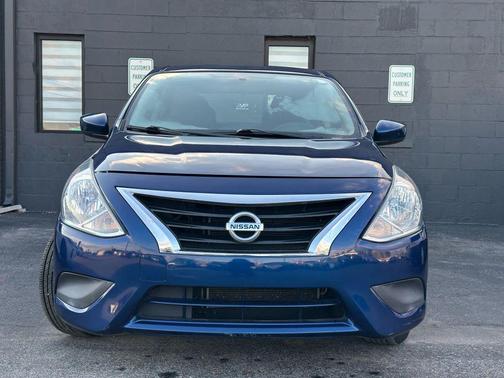 2018 Nissan Versa 1.6 SV