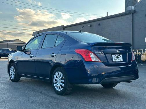2018 Nissan Versa 1.6 SV