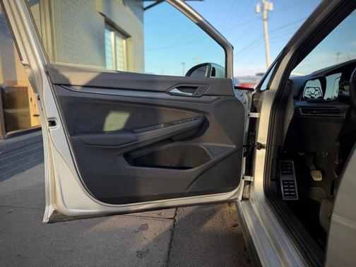 2023 Volkswagen Golf GTI 1.4T TSI