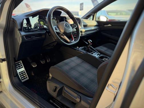 2023 Volkswagen Golf GTI 1.4T TSI