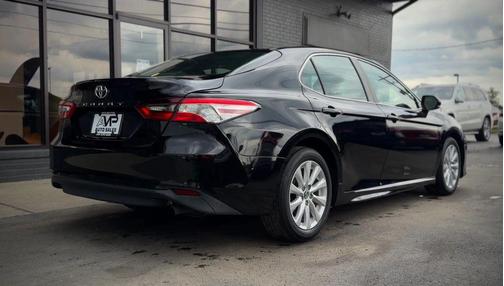 Midnight Black Metallic 2018 Toyota Camry L