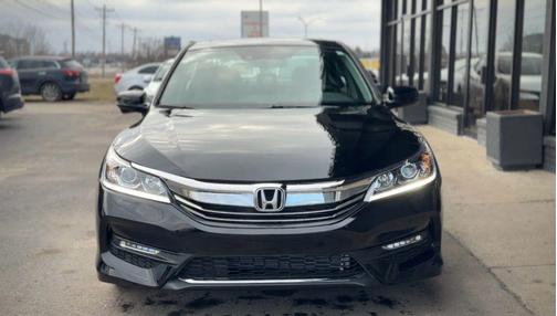 2017 Honda Accord EX-L w/Navigation & Honda Sensing