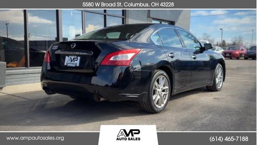 2010 Nissan Maxima S