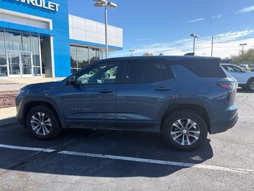 Lakeshore Blue Metallic 2026 Chevrolet Equinox LT