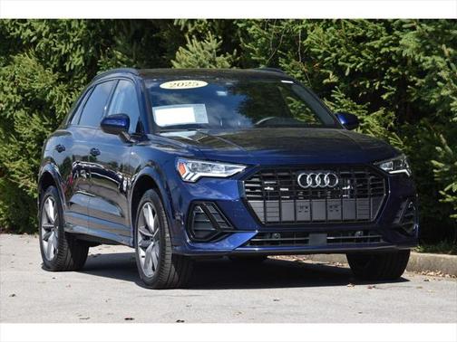 2025 Audi Q3 Premium 45 TFSI S line quattro Tiptronic