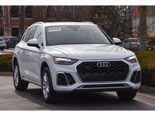 2023 Audi Q5 Premium 45 TFSI S line quattro