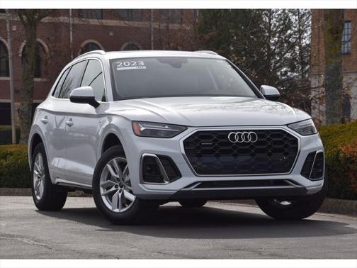 2023 Audi Q5 Premium 45 TFSI S line quattro