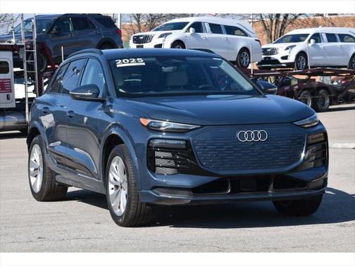 2025 Audi Q6 e-tron Premium