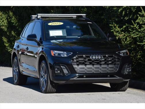 2025 Audi Q5 Premium 45 TFSI S line quattro