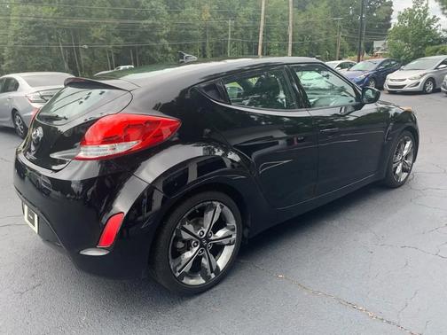Ultra Black Pearl 2017 Hyundai Veloster Value Edition Dual Clutch