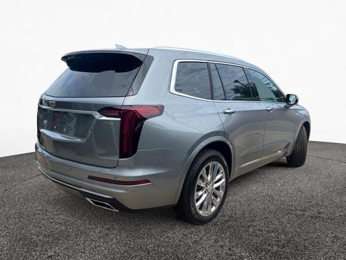 2025 Cadillac XT6 Premium Luxury AWD