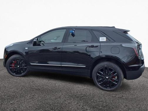 2025 Cadillac XT5 Sport