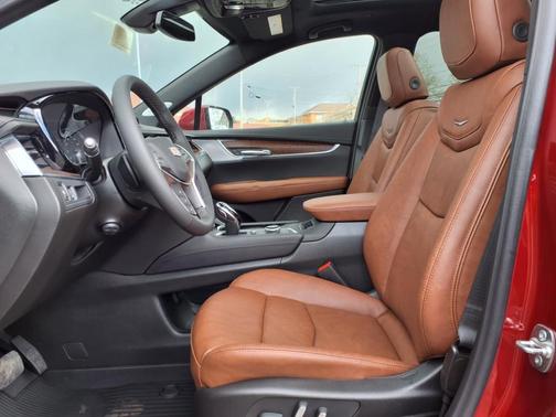 2025 Cadillac XT5 Premium Luxury