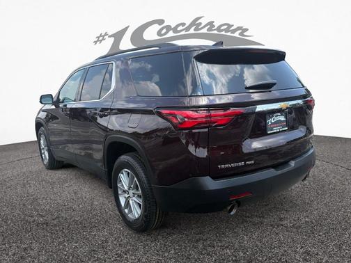 2022 Chevrolet Traverse LT Cloth