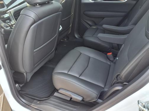 2025 Cadillac XT6 Premium Luxury AWD