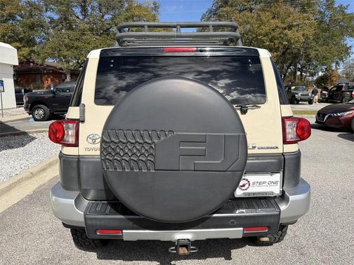 2008 Toyota FJ Cruiser Base (Retail Orders Only) (A5)