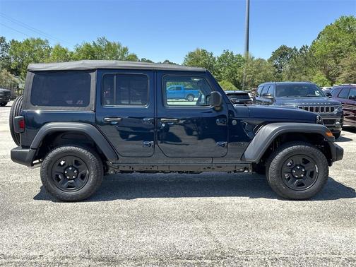 2025 Jeep Wrangler Sport