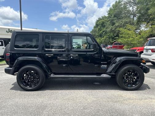 2022 Jeep Wrangler Unlimited 4xe Sahara