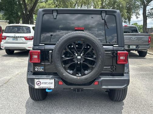 2022 Jeep Wrangler Unlimited 4xe Sahara