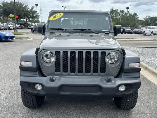 2020 Jeep Gladiator Sport