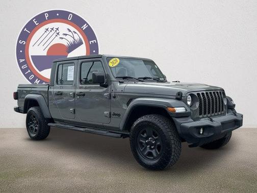 2020 Jeep Gladiator Sport