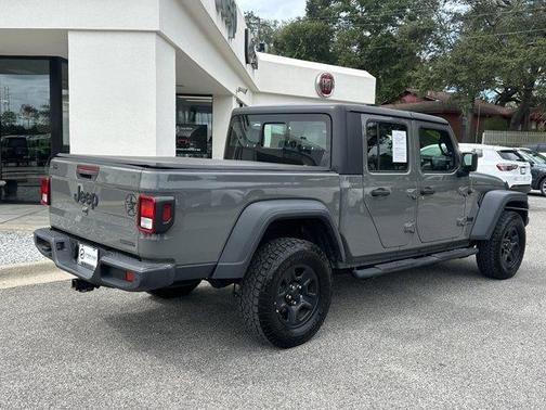 2020 Jeep Gladiator Sport