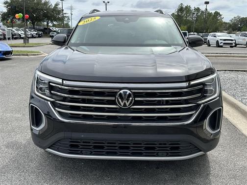 2025 Volkswagen Atlas 2.0T SE