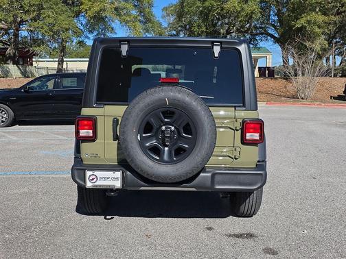 2026 Jeep Wrangler Sport