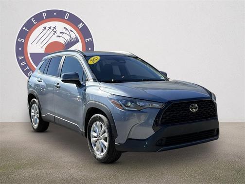 2023 Toyota Corolla Cross LE