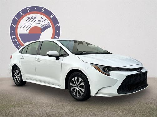 2022 Toyota Corolla Hybrid LE