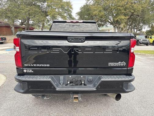2023 Chevrolet Silverado 2500 High Country
