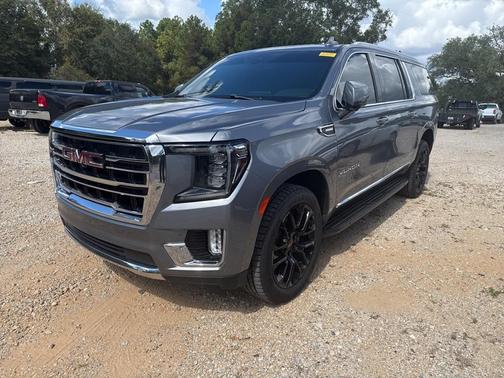 2022 GMC Yukon XL SLT
