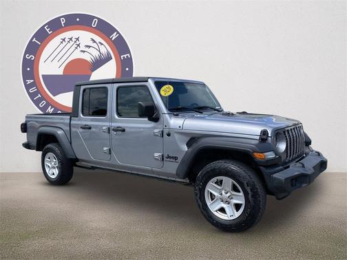 2020 Jeep Gladiator Sport