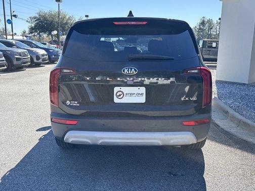2021 Kia Telluride LX