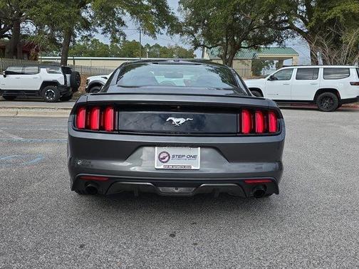 2015 Ford Mustang EcoBoost Premium