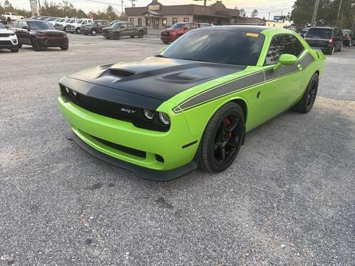 2015 Dodge Challenger SRT Hellcat