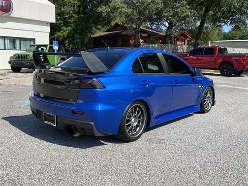 2011 Mitsubishi Lancer Evolution MR