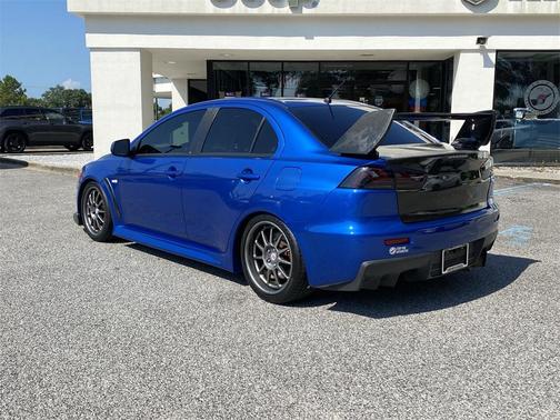 2011 Mitsubishi Lancer Evolution MR