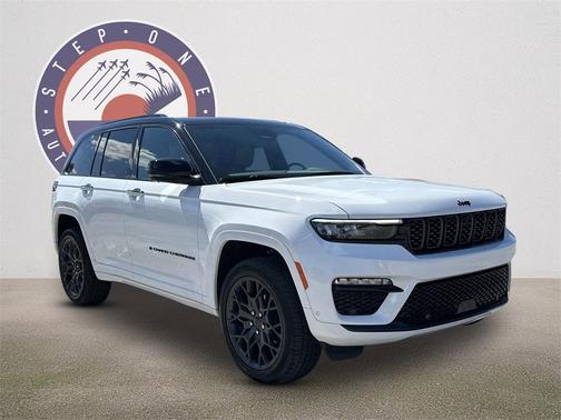 2025 Jeep Grand Cherokee Summit