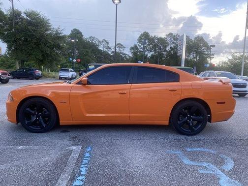 2014 Dodge Charger R/T