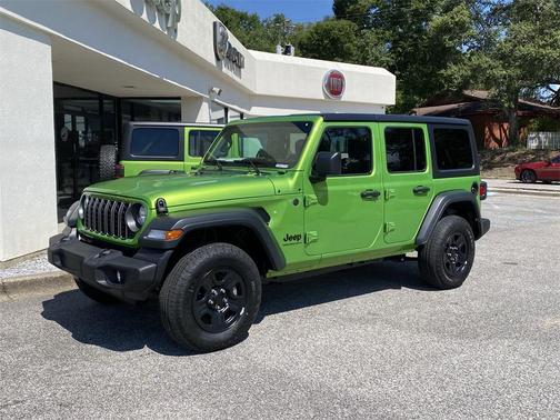 2025 Jeep Wrangler Sport