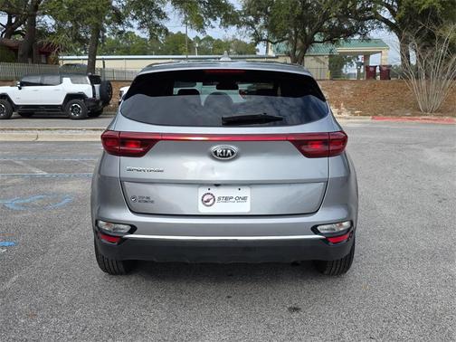 2022 Kia Sportage LX