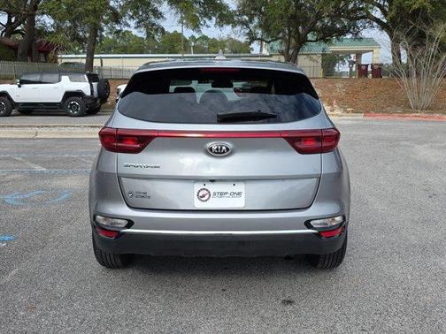 2022 Kia Sportage LX