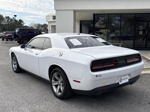 2015 Dodge Challenger SXT