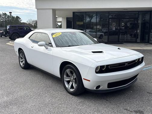 2015 Dodge Challenger SXT