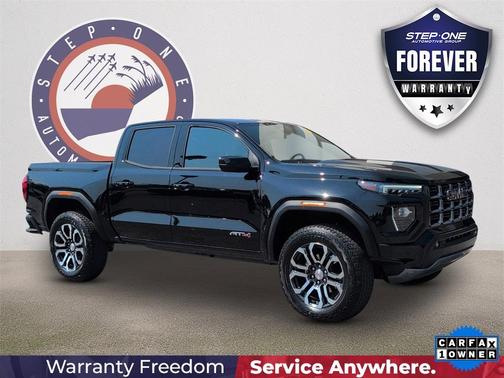 2024 GMC Canyon AT4