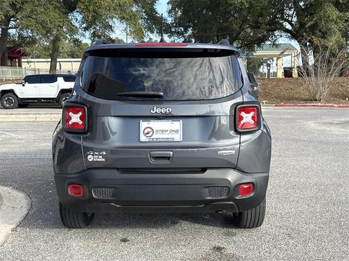 2022 Jeep Renegade Latitude
