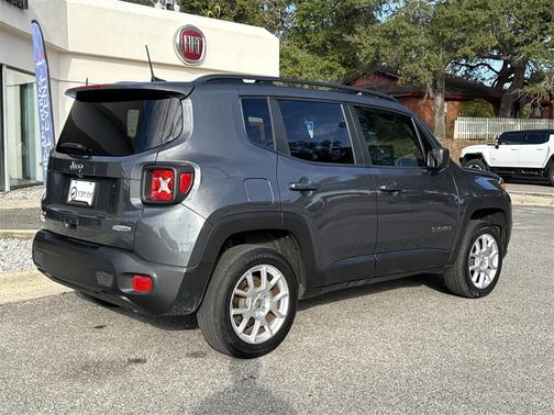 2022 Jeep Renegade Latitude